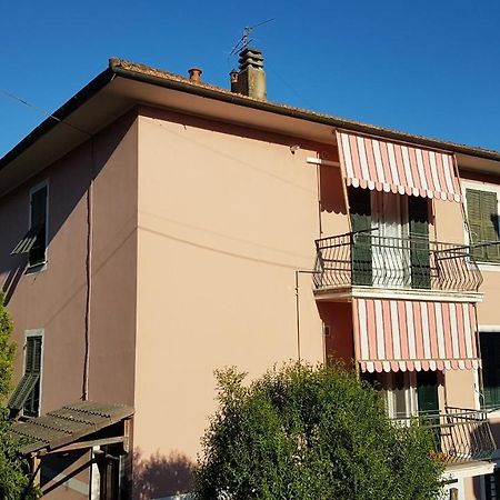 Casa Rosa Apartment Сестри Леванте Екстериор снимка