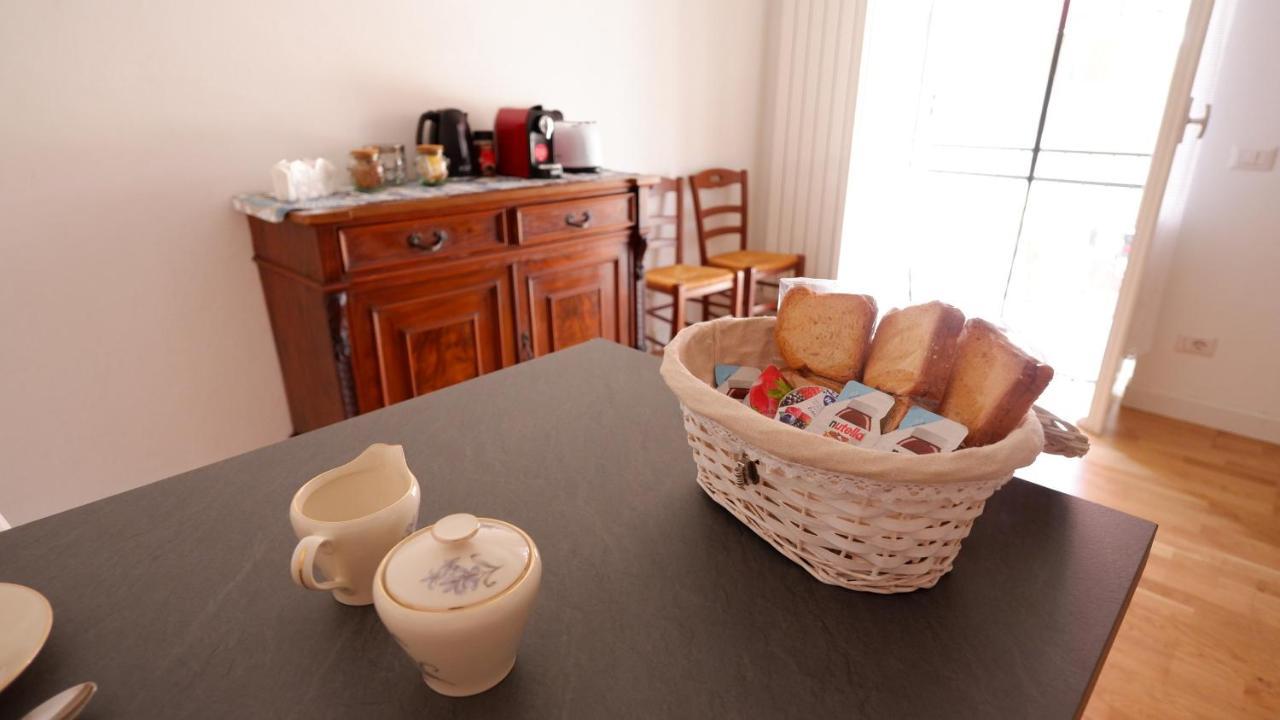 Casa Rosa Apartment Сестри Леванте Екстериор снимка